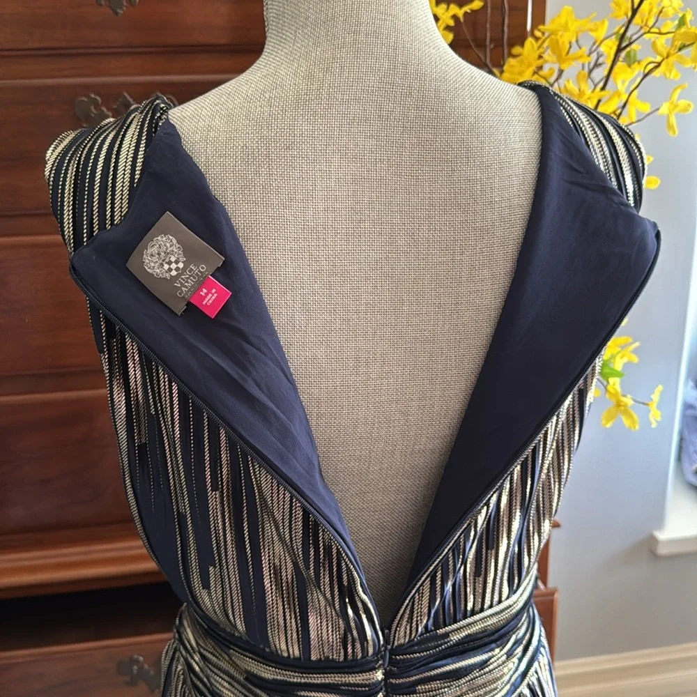 Vince Camuto Elegant Navy and Gold Supplice Dress Size 14 NWT - Picture 2 of 15